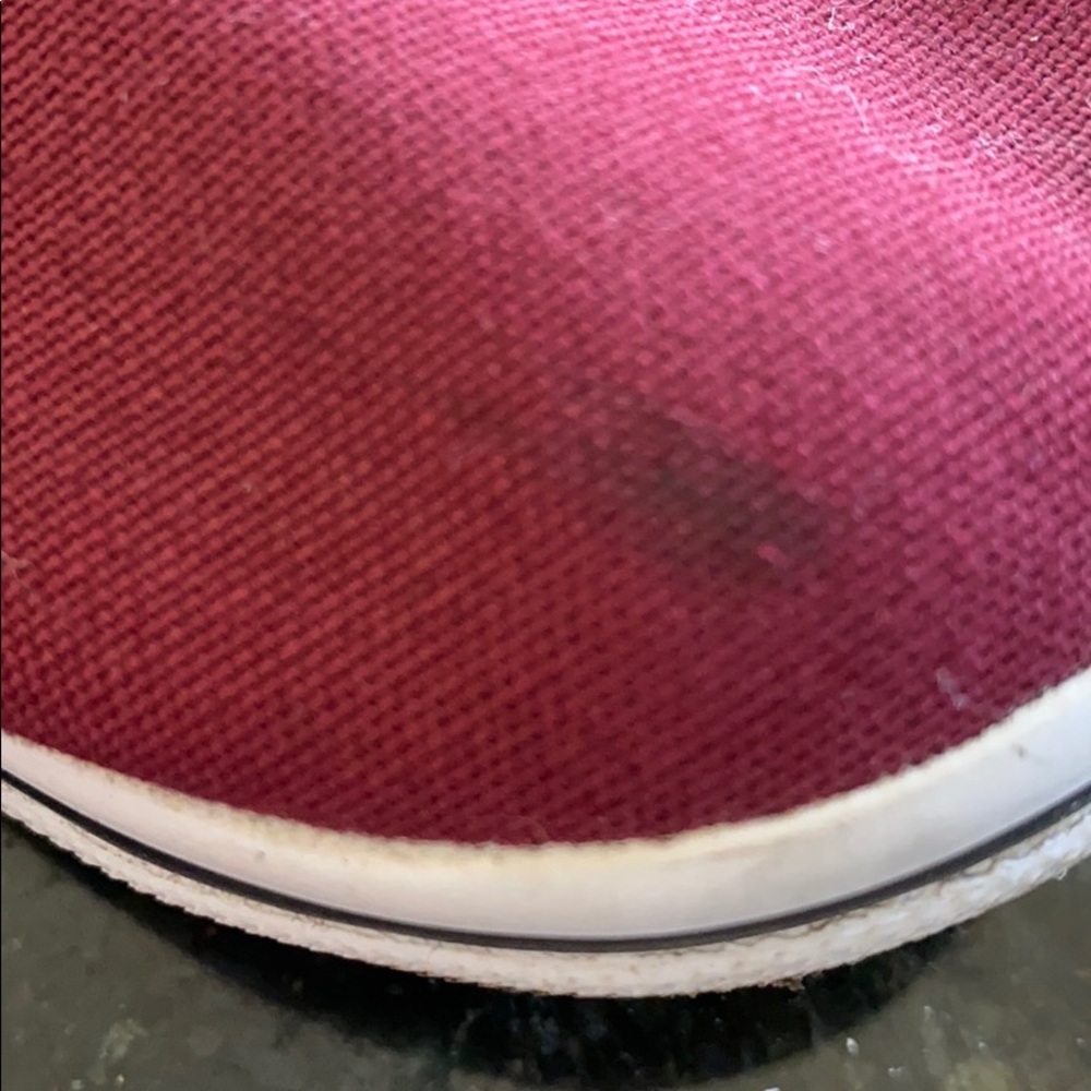 VANS - Picture 2 of 7
